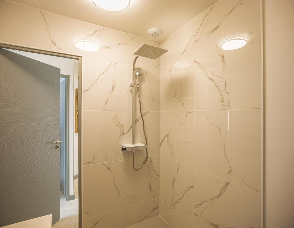 Le Flamboyant - Confort & Rarete - Premium Saint-Andre-les-Vergers Ngoại thất bức ảnh